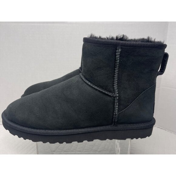 UGG Womens Classic Mini Genuine Black Shearling Suede Boots SZ 9 Winter - Picture 4 of 11